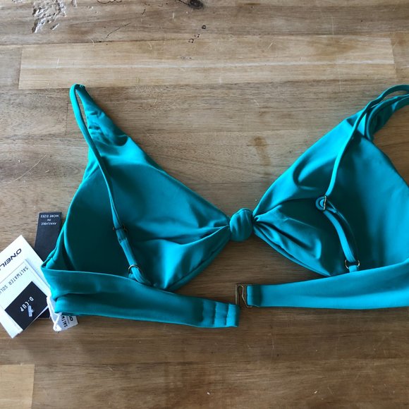 O'neill Saltwater Solids Swim Pismo Top in Turquoise Medium D Cup - Picture 2 of 5